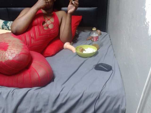 Africancurves22