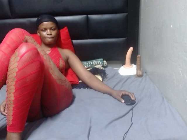 Africancurves22 live cam on BongaCams