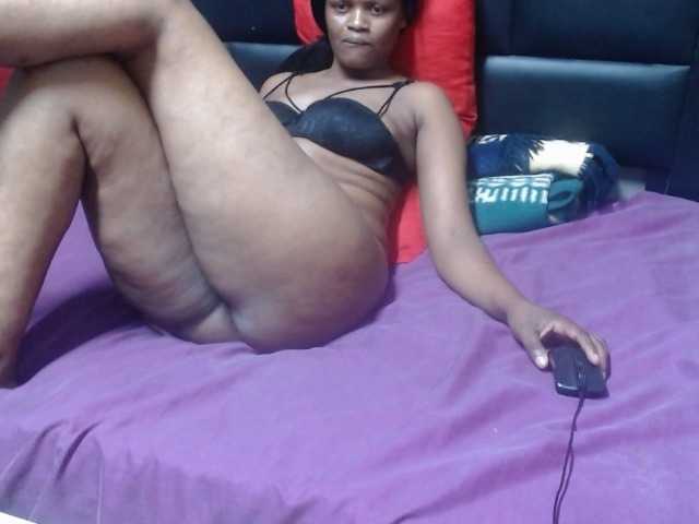 Africancurves22