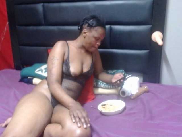 Africancurves22