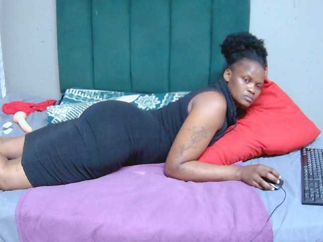 Africancurves22