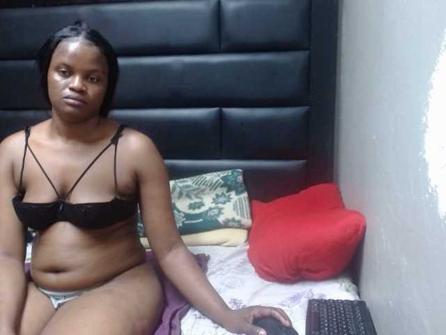 Africancurves22