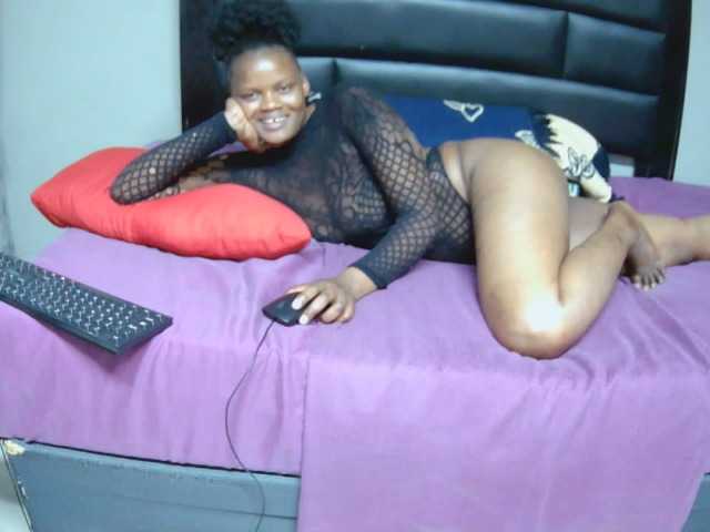 Africancurves22