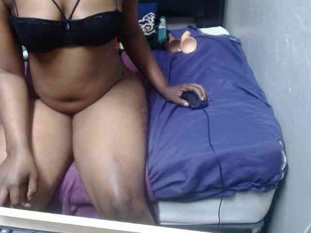 Africancurves22 webcam