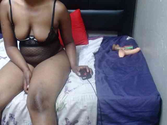 Africancurves22 webcam