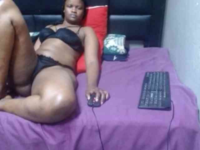 Africancurves22 webcam