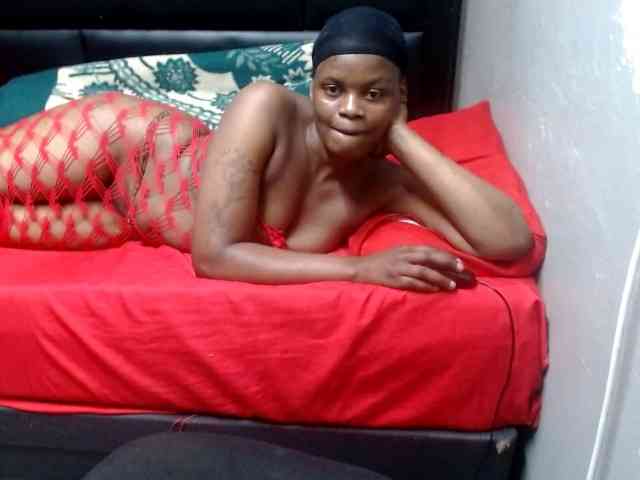 Africancurves22