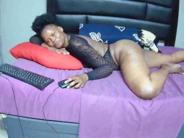 Africancurves22 webcam
