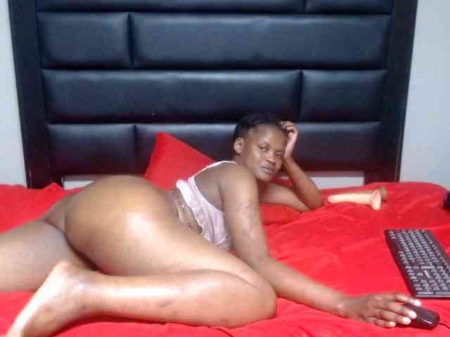 Africancurves22