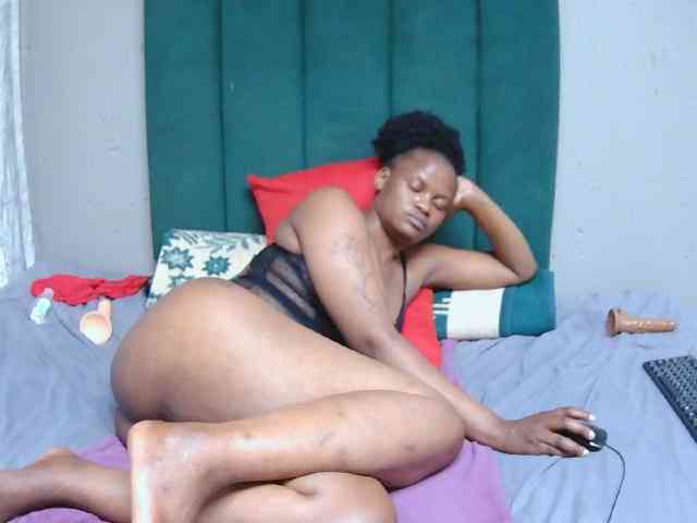 Africancurves22 webcam