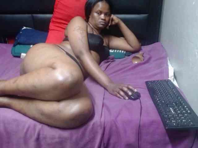 Africancurves22 webcam