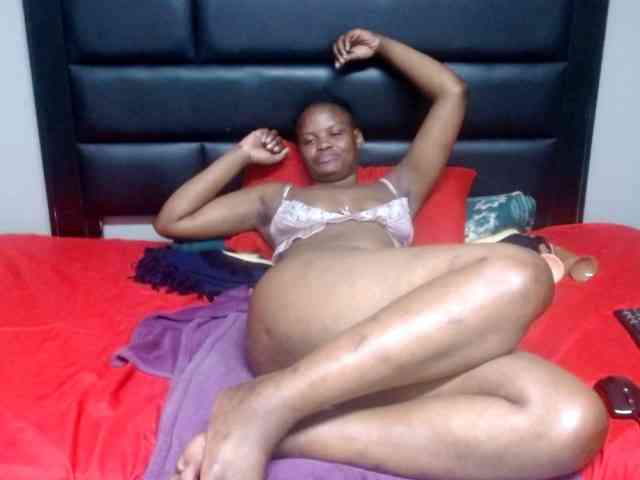 Africancurves22
