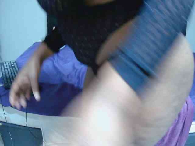 Africancurves22 webcam