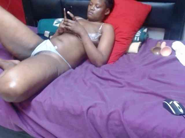 Africancurves22
