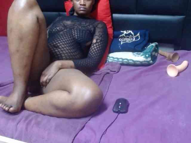Africancurves22