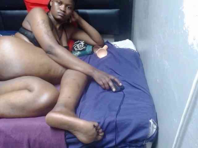 Africancurves22 webcam