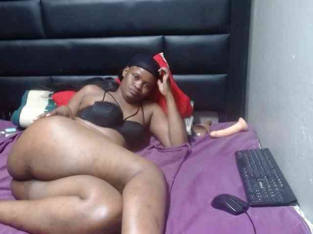 africancurves22's live room
