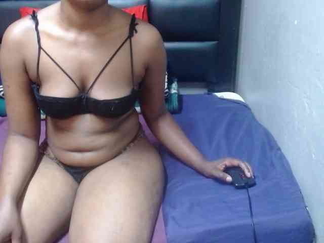 Africancurves22 webcam
