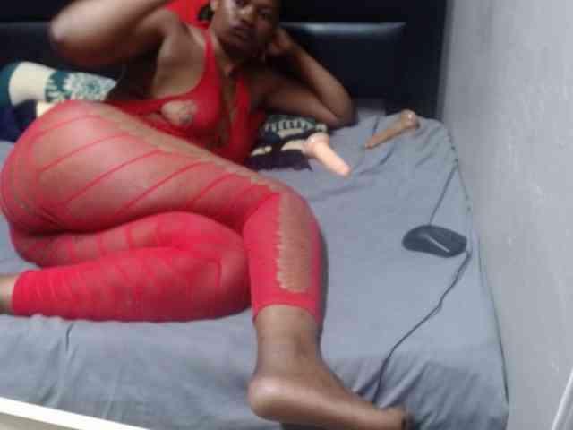 Africancurves22