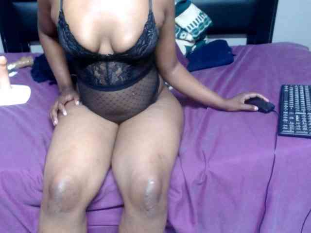Africancurves22 webcam