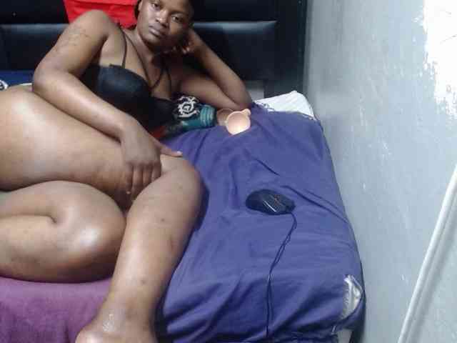 Africancurves22 webcam