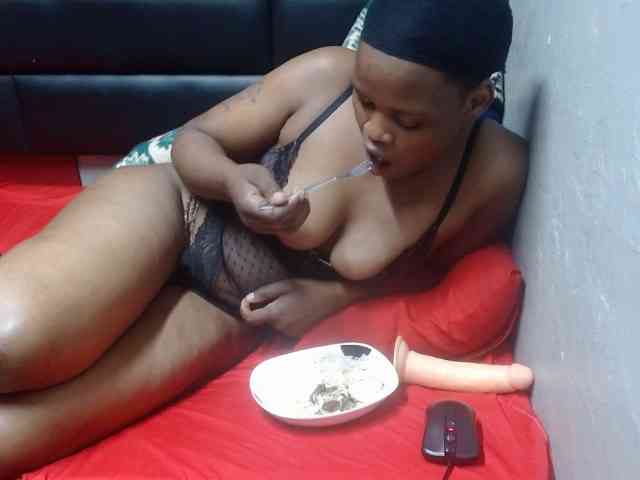 Africancurves22 webcam