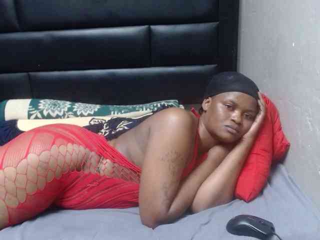 Africancurves22