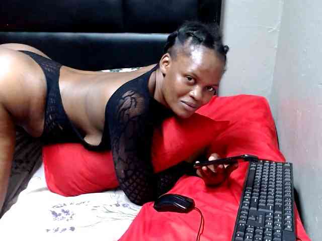 Africancurves22