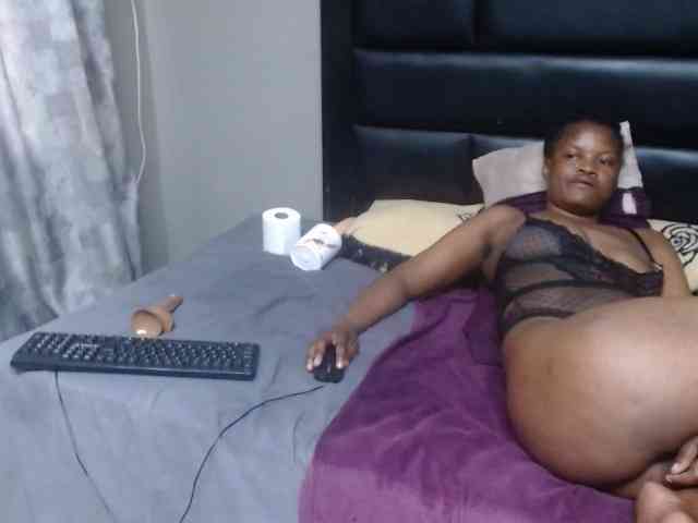 Africancurves22