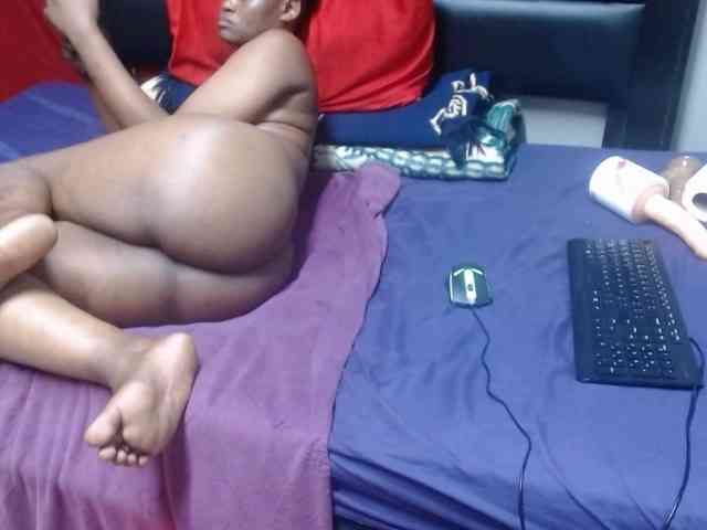 Africancurves22