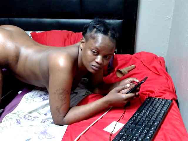 Africancurves22