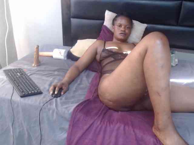 Africancurves22
