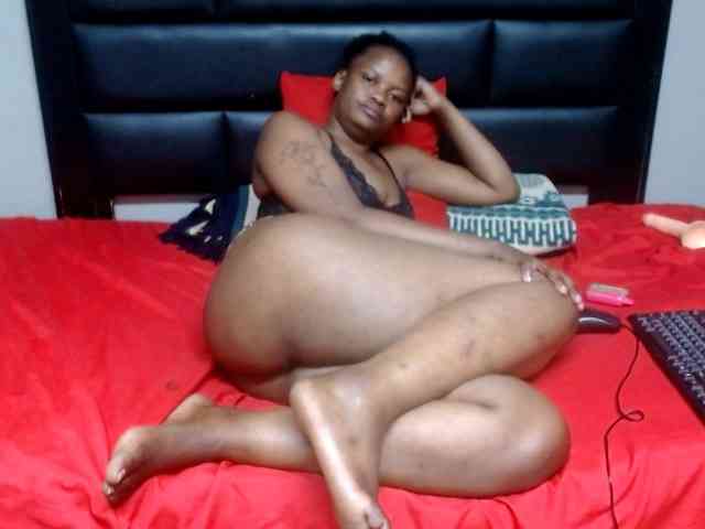 Africancurves22