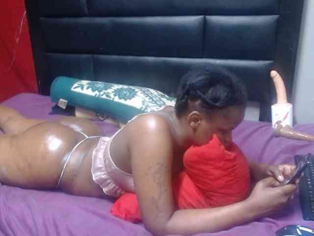 Africancurves22