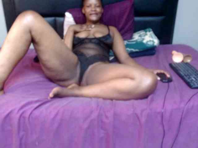 Africancurves22 webcam