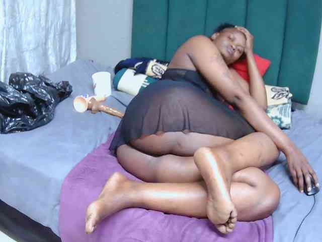 Africancurves22 webcam
