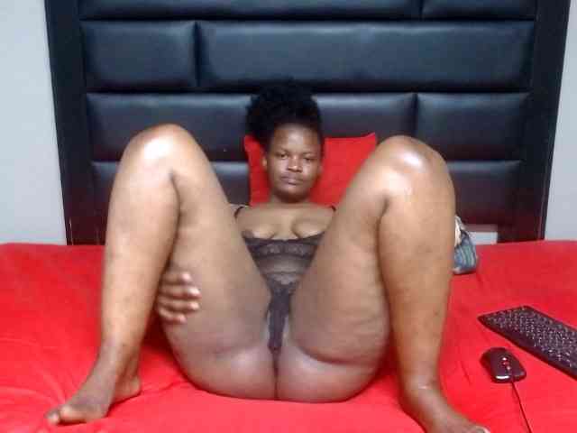Africancurves22
