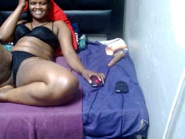 Africancurves22