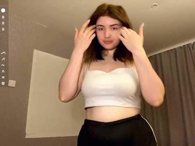 CristyMcwherter live cam on BongaCams