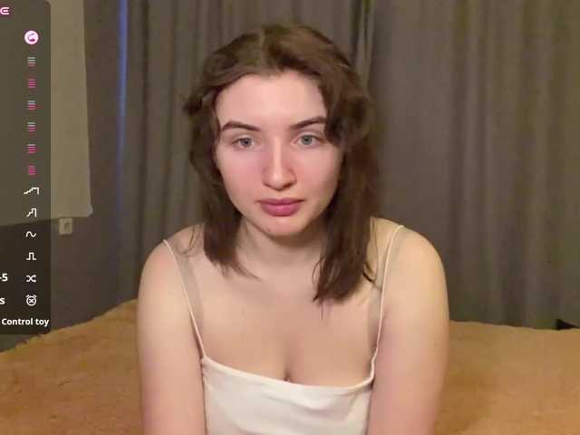 CristyMcwherter live cam on BongaCams