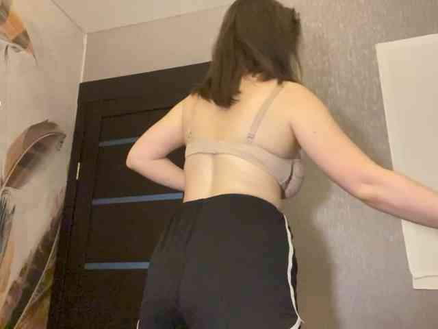 CristyMcwherter webcam