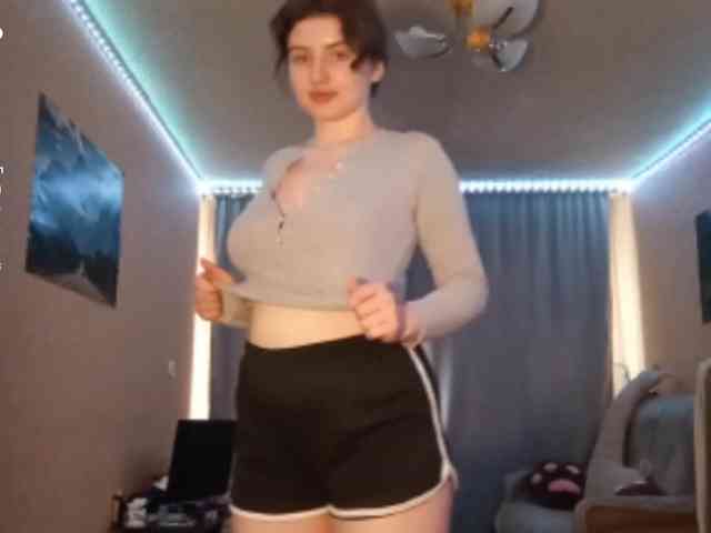 CristyMcwherter webcam