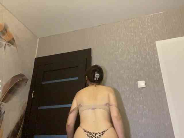 CristyMcwherter webcam