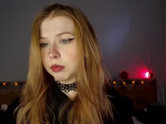 ZinaSteff, en directo ahora en BongaCams