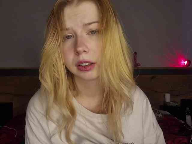 ZinaSteff webcam