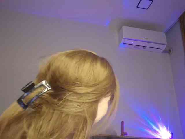 ZinaSteff webcam