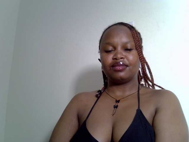 sweetamara1 live cam on BongaCams