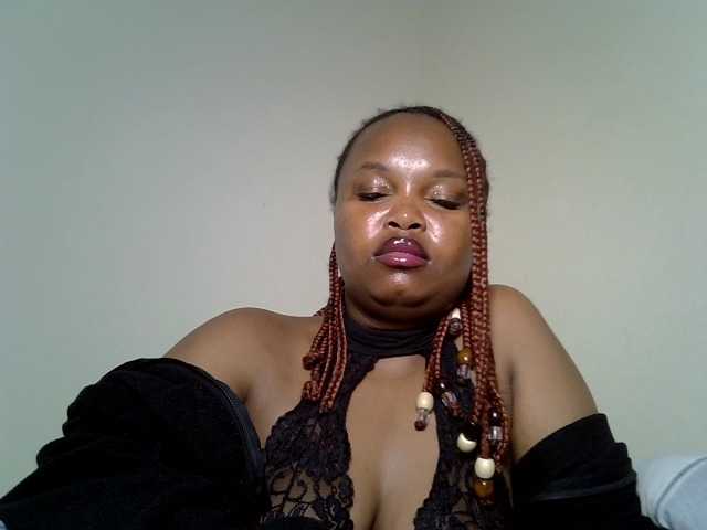 sweetamara1 live cam on BongaCams