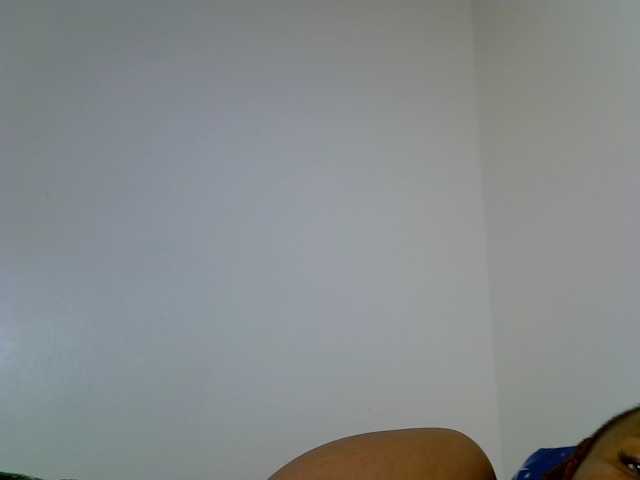 Sluttyshan live cam on BongaCams