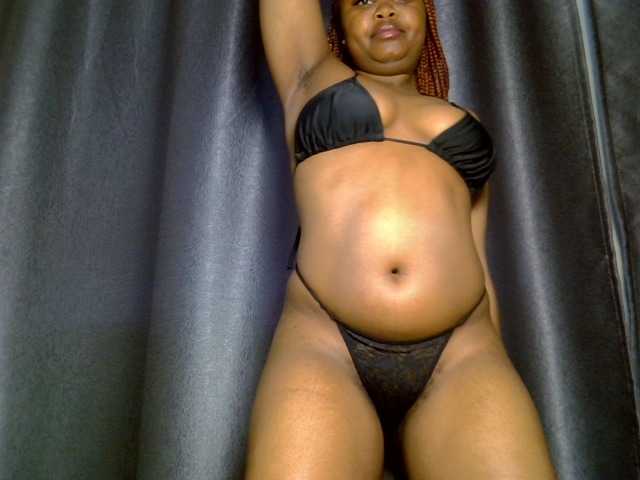Sluttyshan live cam